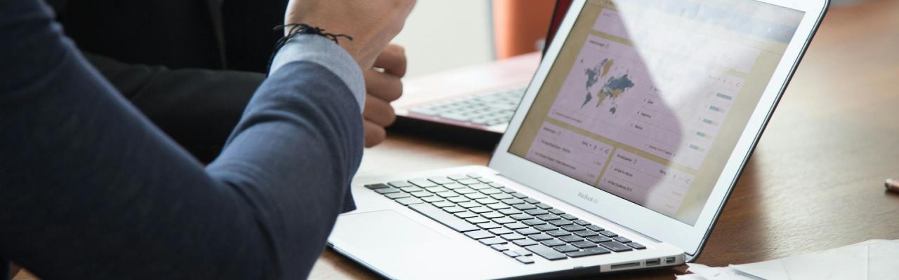 الاستشارات المالية